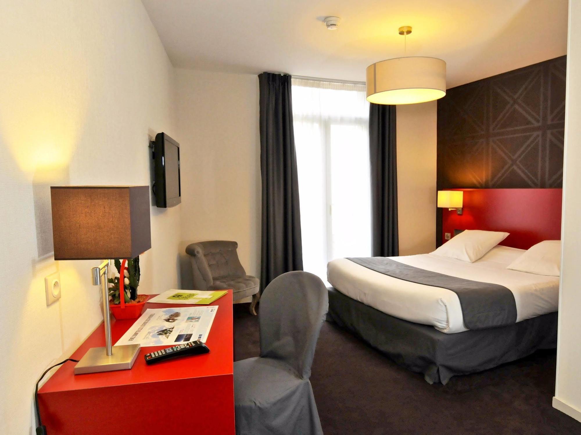 Hotel Logis Le 3*